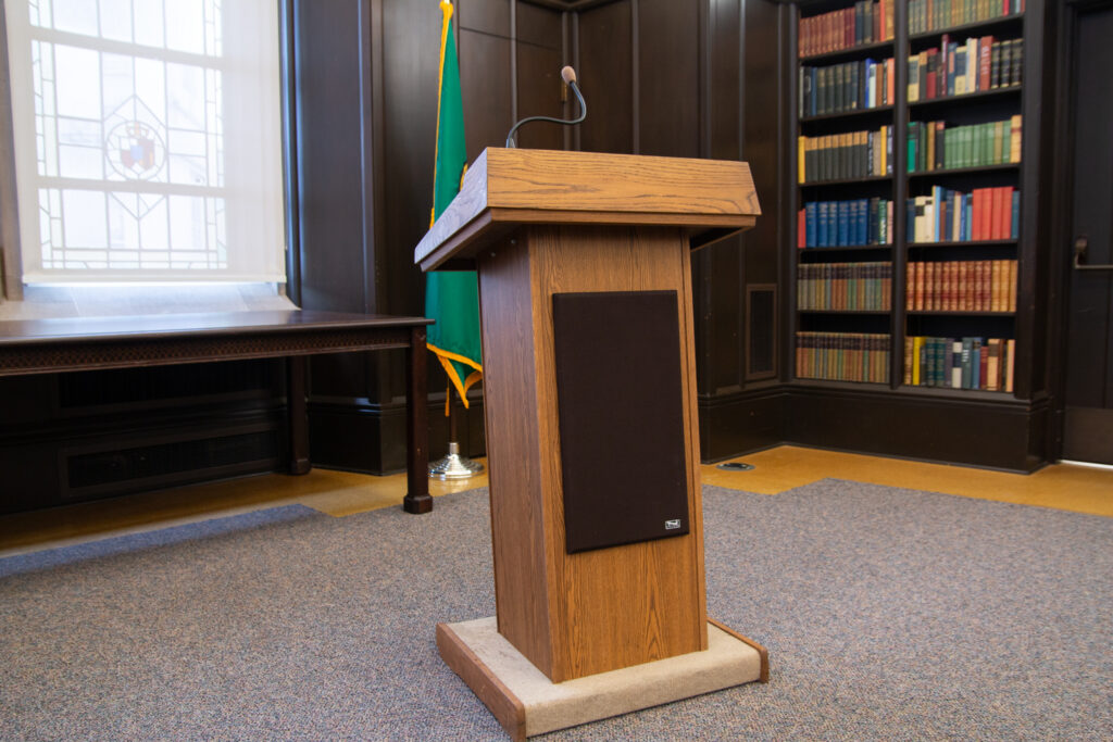 Images2 Photos Petersen Smith Rooms Smith Room Photos Smith Podium Front