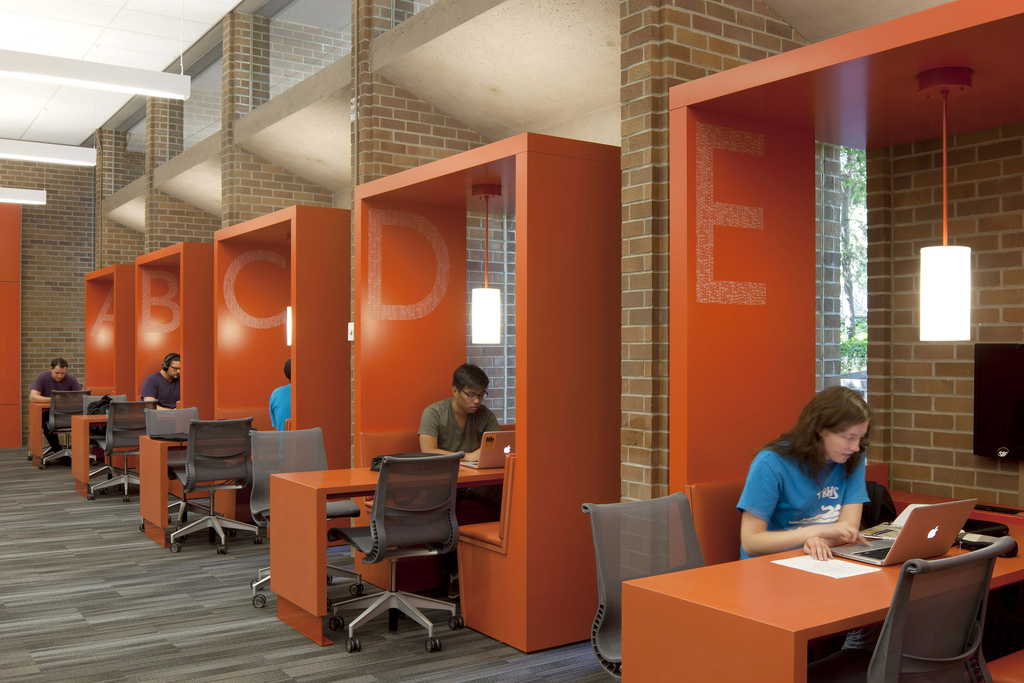 Photo of Odegaard Undergraduate Library Orange Booth Study Spaces