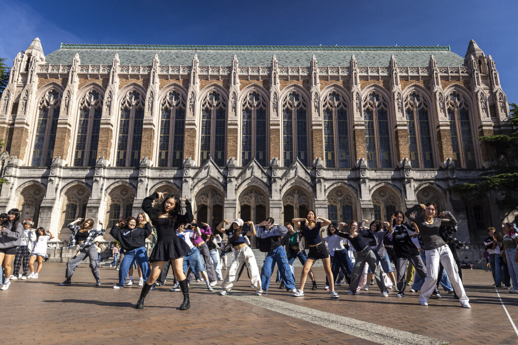 Students Enjoy Dawg Days Events
