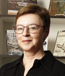 Dean Images Nicole Mitchell