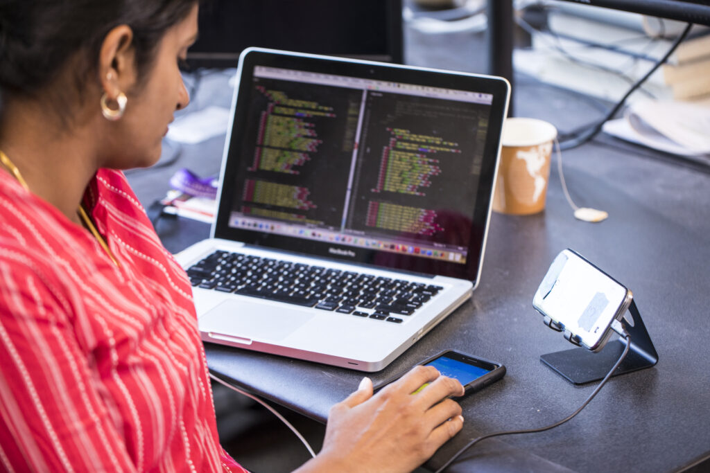 Rajalakshmi Nandakumar Demonstrates Her Sonar Technology For Collecting Sleep Data In The Computer Science And Engineering Building On The Uw Campus